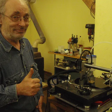 Dashpot Mastery: The Silent Hero of Vinyl Record Cutting